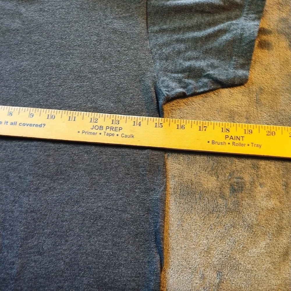 Classic Nirvana Smiley‎ Face Graphic Tee Charcoal Gray Grunge Rock Band Size Sm